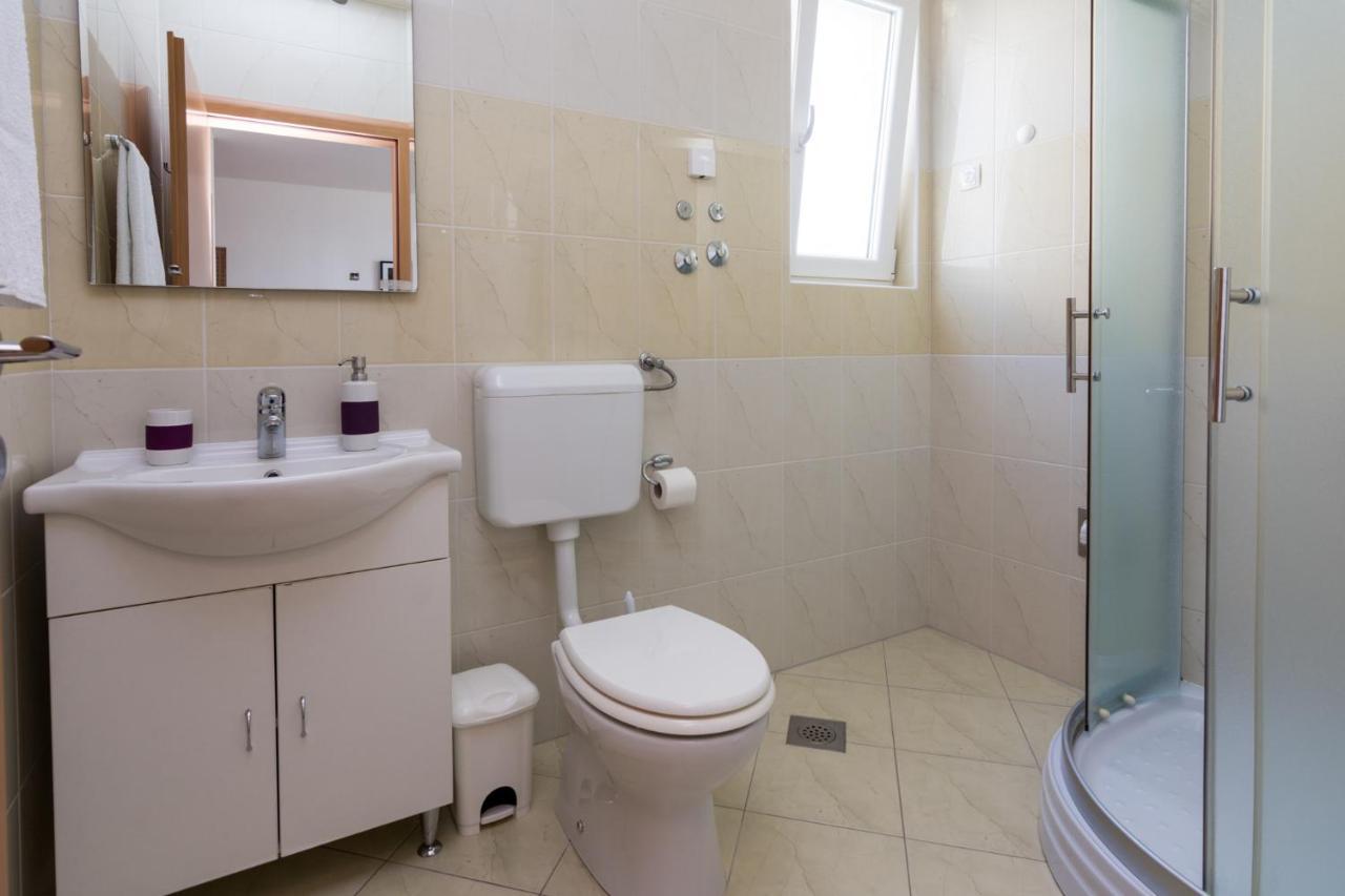 Apartments Veronika باغ المظهر الخارجي الصورة